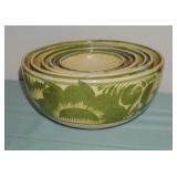 Vintage Mexican pottery nesting bowls