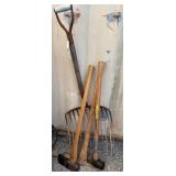 Axe, Pick Axe, hay fork