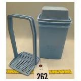 Tupperware Pick-A-Deli Food Storage Container Blue