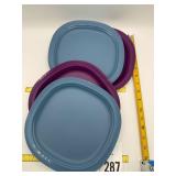 Tupperware plates