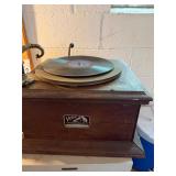 Victor Talking Machine hand crank