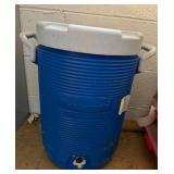 Igloo cooler