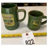 John Deere cups & change