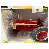 Farmall 560 ERTL toy tractor