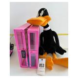 Barbie house and happy duck