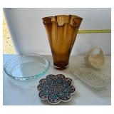Vase and glass lot