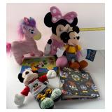 Mickey Mouse, lot