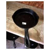 Vintage Favorite Cast Iron Skillet (6.5")