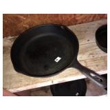 Cast Iron Skillet (10")