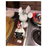 Rooster Shaker Set & Rooster Good Morning Decor