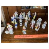(16) Vintage Occupied Japan Porcelain Figurines