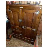 Nice Antique Oak Ice Box (Restored & Nice)