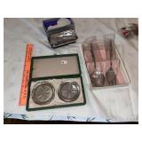 S.Plate Coasters ~ ~ Serving Set + Table Crumb Brs