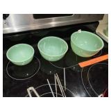 Vintage Nesting Jadeite Mixing Bowl Set (3 Pc)