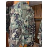 Military Cold Weather Coat (XL)