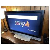 40' Vizio Hi-def TV