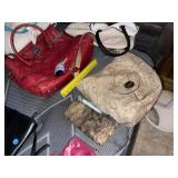 Purses & Wallets in Group