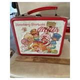 Vintagw Strawberry Shortcake Lunch Box