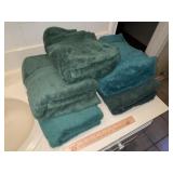 (5) Large Bath  Towels
