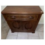 Nice Vintage Walnut Washstand