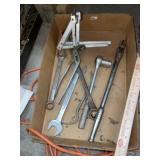 Napa 1/2' Breaker Bar & Misc Hand Tools