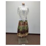 Isabella Rodriguez Top + Vita di Moda Skirt - M/L