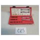 MAC Tools 34-Piece Ratchet Screwdriver Bit Wrench