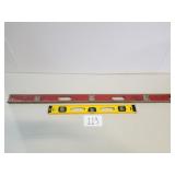 Pair of 2 Levels