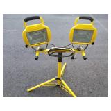 WorkForce Halogen Tripod Work Light