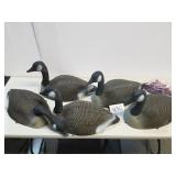 Lot of 5 Plastic Geese