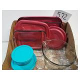 Lot of Assorted Glass Kitchen and Bakeware