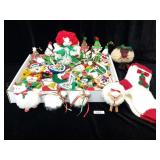 Vintage Knit / Craft Christmas Ornaments & Decor