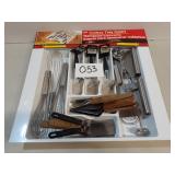 21 Various Kitchen Utensils in a Cutlery Tray 21 Various Kitchen Utensils in a Cutlery Tray