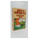 CINNAMON SKIN  JOHN D. MACDONALD