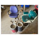 Chairs & ash trays