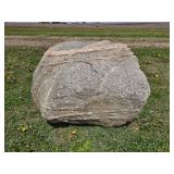 Single boulder - decorative