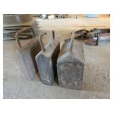 3 small weights