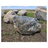 Single boulder - decorative