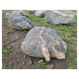 Single boulder - decorative