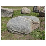 Single boulder - decorative