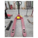 Pallet truck