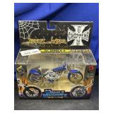 1/18 Jesse James West Coast Choppers Motorcycle