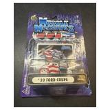 Muscle Machines STARS AND STRIPES 33 Ford Coupe