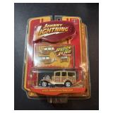 2008 Johnny Lightning RETRO R4 31 Ford Woody