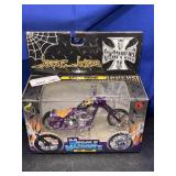 1/18 Jesse James West Coast Choppers Motorcycle