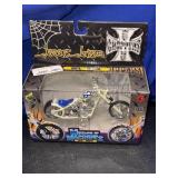 1/18 Jesse James West Coast Choppers Motorcycle