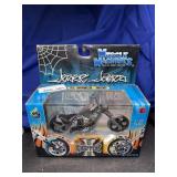 1/18 Jesse James West Coast Choppers Motorcycle