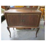 Wood 2 Door Sidebord