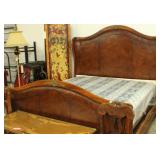 Henredon Provenance King Bed Frame