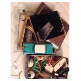Miscellaneous vintage collector items and photo fr
